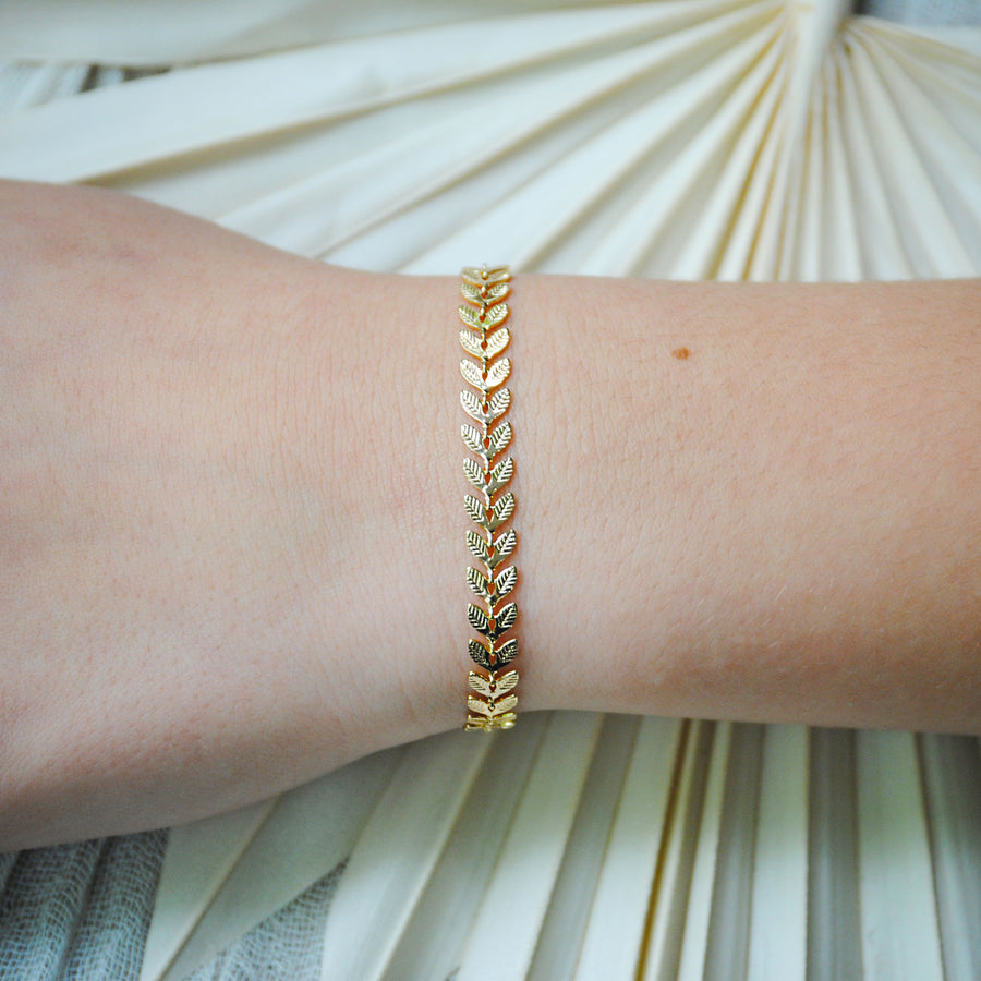 Dainty Leaf Bracelet