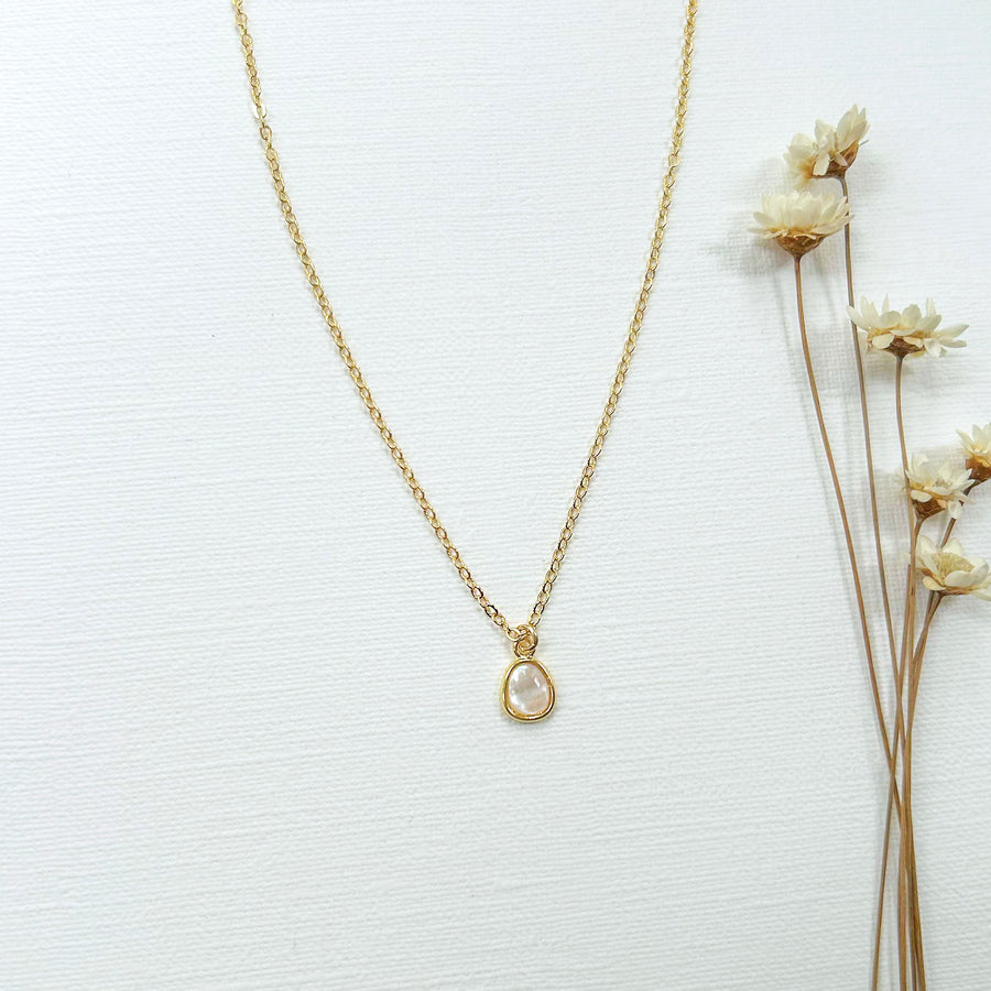 Mini Mother-of-Pearl Necklace