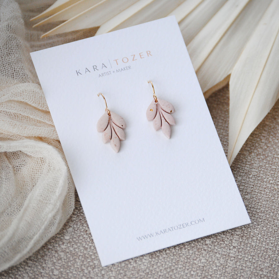 Speckled Beige Mini Leaf Dangle